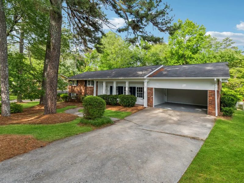 Brick ranch house with a carport, Atlanta, Georgia